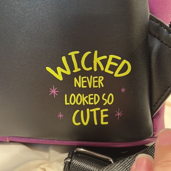 Loungefly X Disney Minnie Mouse Witch Mini Backpack Glow in the Dark LE 1000! ? main image 4